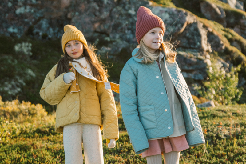 от дождя до солнца: трансформируемая одежда для межсезонья — съемные подкладки и капюшоны