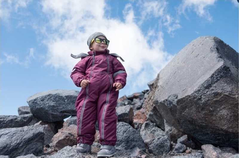 мембрана или пух: что выбрать для капризной погоды от +5 до +15?